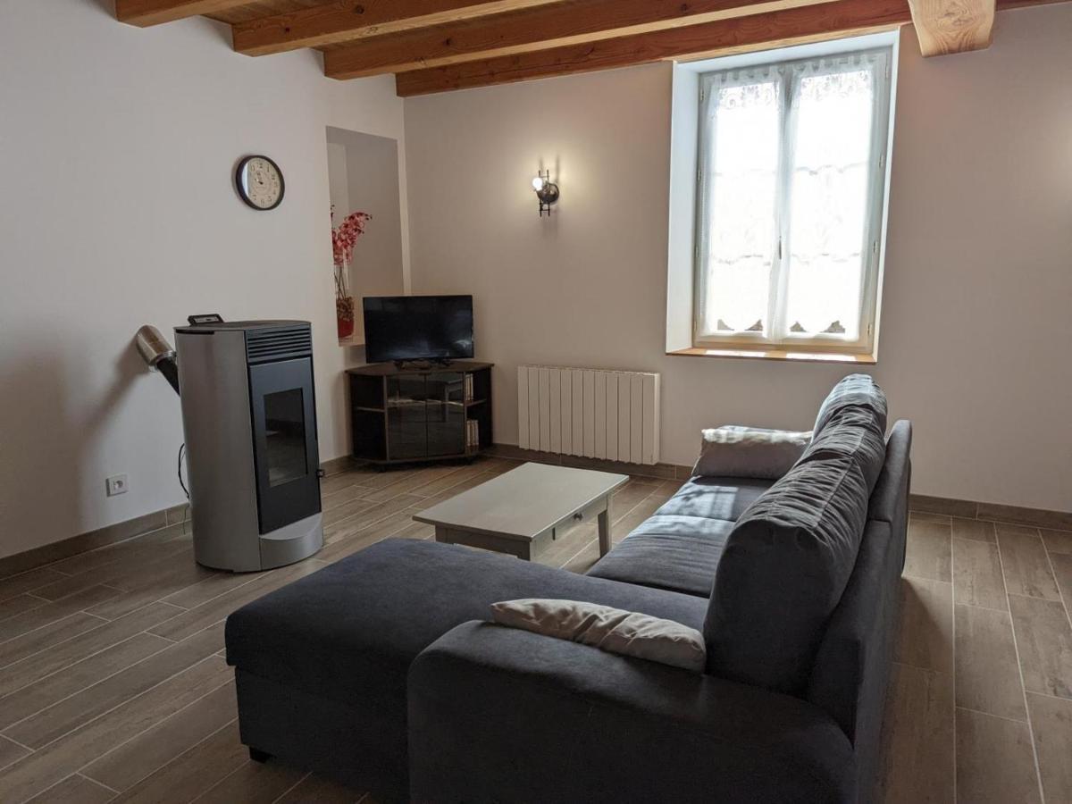 Maison Lumineuse Avec Cour Privative, Proche Sites Culturels, Tout Confort, Equipe Bebe, Wifi Inclus - Fr-1-653-98 Puyreaux Exteriör bild